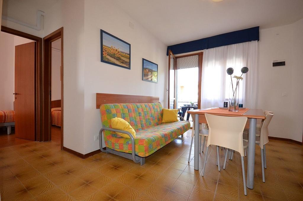 Appartamenti Narcisi Bibione Esterno foto