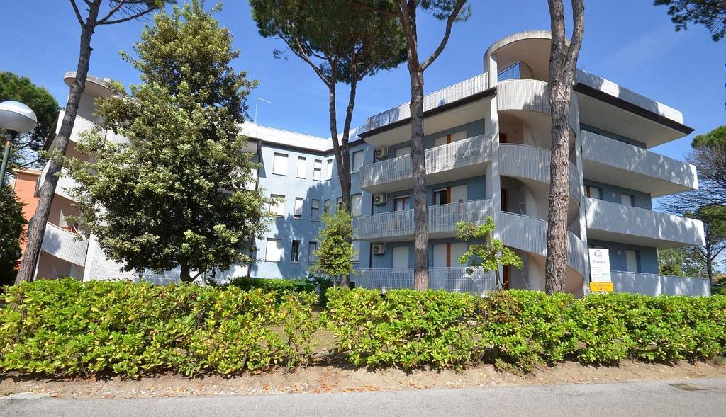 Appartamenti Narcisi Bibione Esterno foto